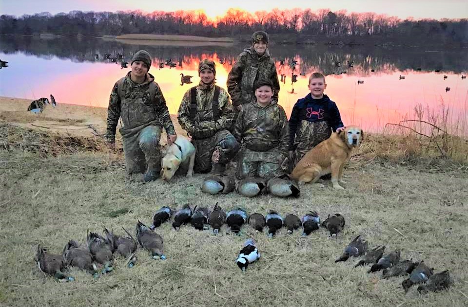 Duck Hunting Outfitters